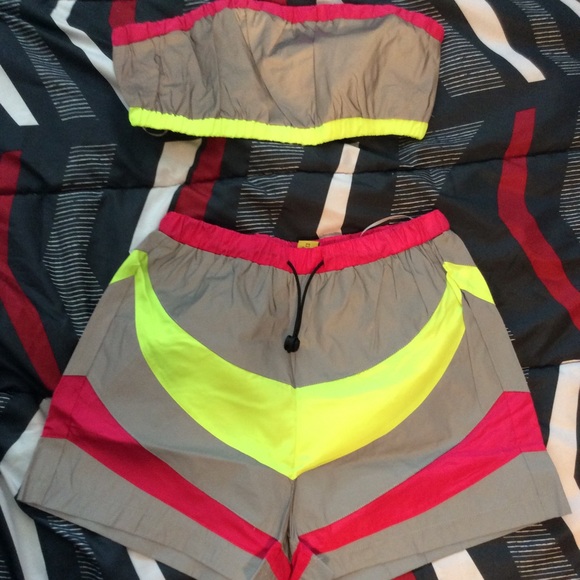 Neon reflective short set - Picture 3 of 4